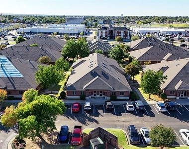 1006 Nw 24th Avenue - Photo Thumbnail 7