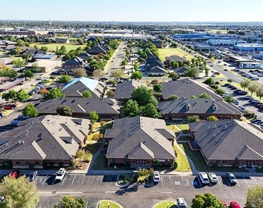 1006 Nw 24th Avenue - Photo Thumbnail 10