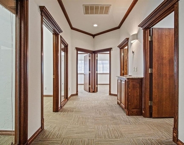 1006 Nw 24th Avenue - Photo Thumbnail 15