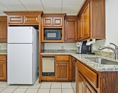 1006 Nw 24th Avenue - Photo Thumbnail 30