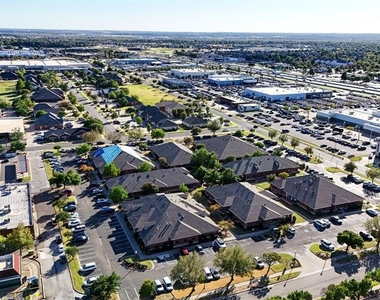 1006 Nw 24th Avenue - Photo Thumbnail 5