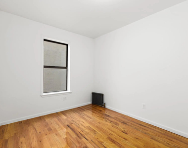600 West 142nd Street - Photo Thumbnail 4
