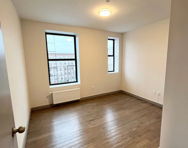 565 West 144th Street - Photo Thumbnail 3