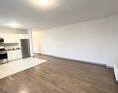 565 West 144th Street - Photo Thumbnail 4