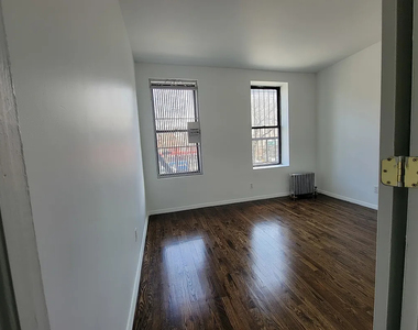 600 West 150th Street - Photo Thumbnail 2