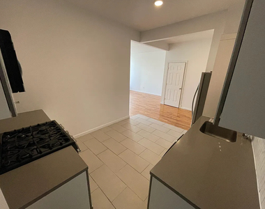 3920 Broadway - Photo Thumbnail 4