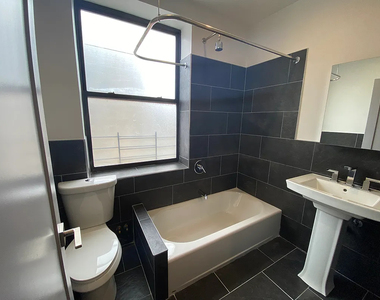 700 West 175th Street - Photo Thumbnail 4