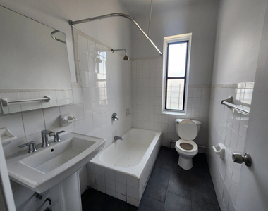 660 West 180th Street - Photo Thumbnail 5