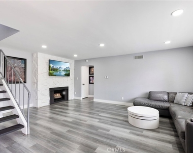 2215 E Avalon - Photo Thumbnail 3