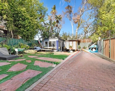 29231 Heathercliff Road - Photo Thumbnail 18