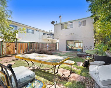 29231 Heathercliff Road - Photo Thumbnail 12