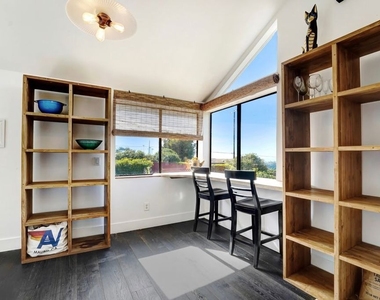 29231 Heathercliff Road - Photo Thumbnail 5