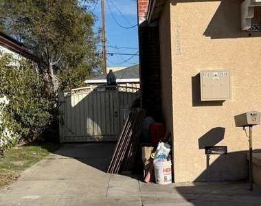 7632 Kraft Avenue - Photo Thumbnail 14