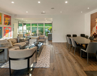 602 N Whittier Drive - Photo Thumbnail 1