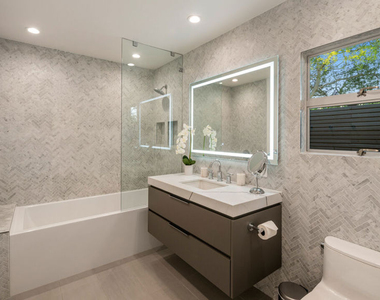 602 N Whittier Drive - Photo Thumbnail 26