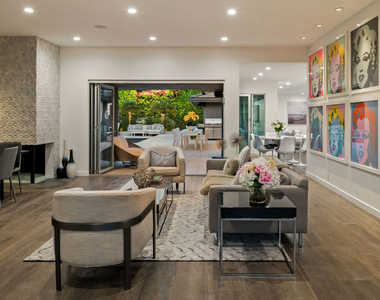 602 N Whittier Drive - Photo Thumbnail 9