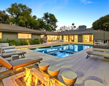 602 N Whittier Drive - Photo Thumbnail 5
