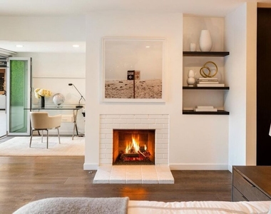 602 N Whittier Drive - Photo Thumbnail 17
