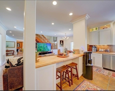 1377 Knoll Road - Photo Thumbnail 3