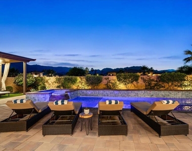 54770 Cavalcade Court - Photo Thumbnail 2
