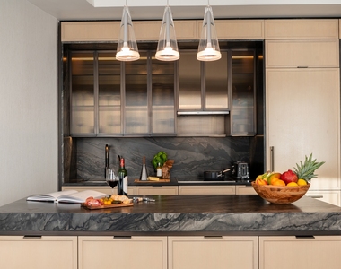 401  West St - Photo Thumbnail 1