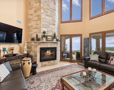 13 Seatuck Lane - Photo Thumbnail 13