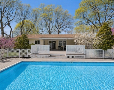 50 Hazelwood Avenue - Photo Thumbnail 12
