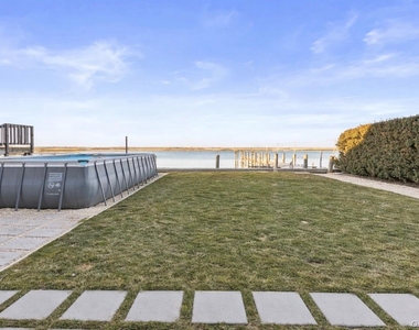 115 Maryland Avenue - Photo Thumbnail 27