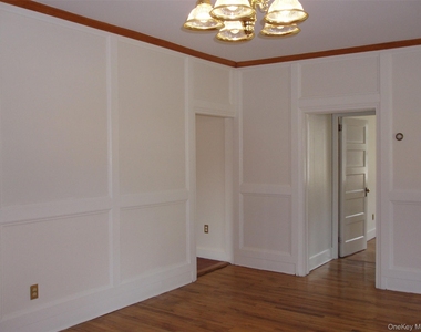 953 Ripley Lane - Photo Thumbnail 10