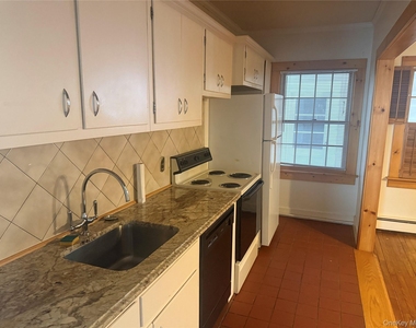 953 Ripley Lane - Photo Thumbnail 11