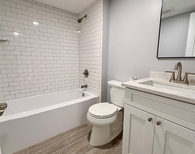 19 Lee Avenue - Photo Thumbnail 7
