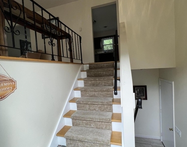 12 Lakewood Drive - Photo Thumbnail 39