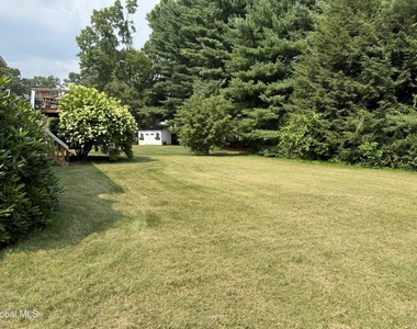 12 Lakewood Drive - Photo Thumbnail 20