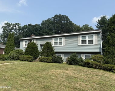 12 Lakewood Drive - Photo Thumbnail 22