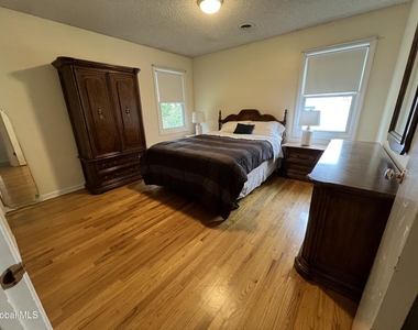 12 Lakewood Drive - Photo Thumbnail 24