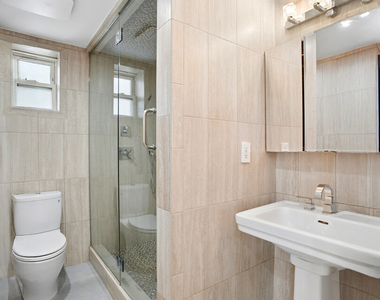 84 Gotham Avenue - Photo Thumbnail 10