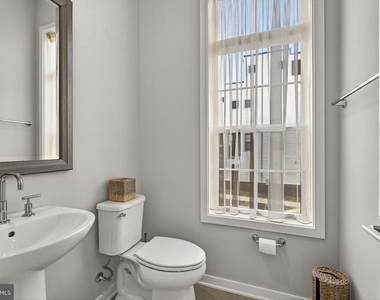 43433 Wilcox Terrace - Photo Thumbnail 45