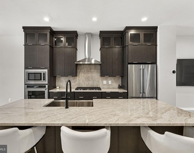 43433 Wilcox Terrace - Photo Thumbnail 32