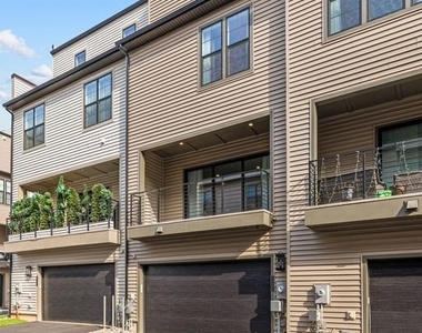 43433 Wilcox Terrace - Photo Thumbnail 98
