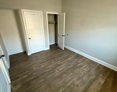 4028 W Girard Avenue - Photo Thumbnail 6