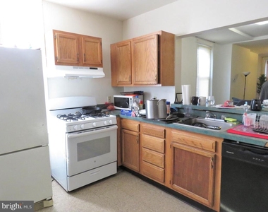519 N 35th Street - Photo Thumbnail 4