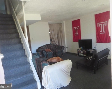 1607 Page Street - Photo Thumbnail 1