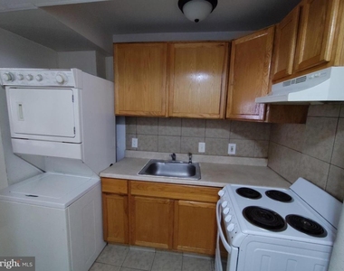 1607 Page Street - Photo Thumbnail 12