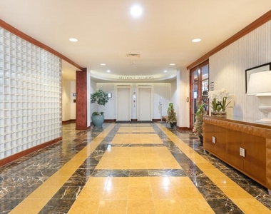 2601 Pennsylvania Avenue - Photo Thumbnail 8