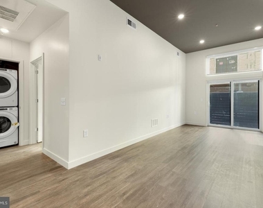 525 N 41st Street - Photo Thumbnail 11