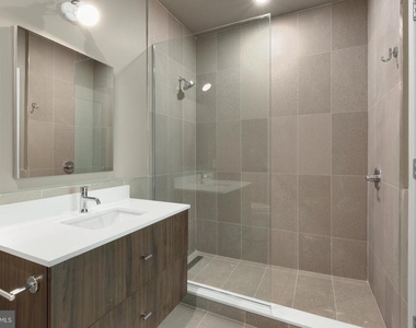 525 N 41st Street - Photo Thumbnail 17