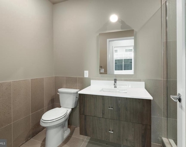 525 N 41st Street - Photo Thumbnail 16