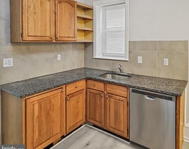 637 N 32nd Street - Photo Thumbnail 14
