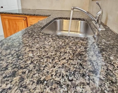 637 N 32nd Street - Photo Thumbnail 13