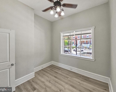 637 N 32nd Street - Photo Thumbnail 24